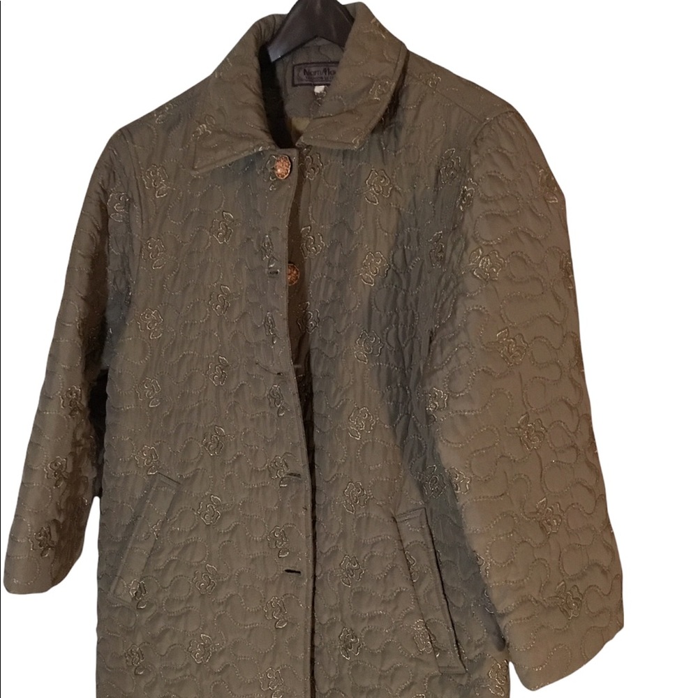 Women’s lightweight coat